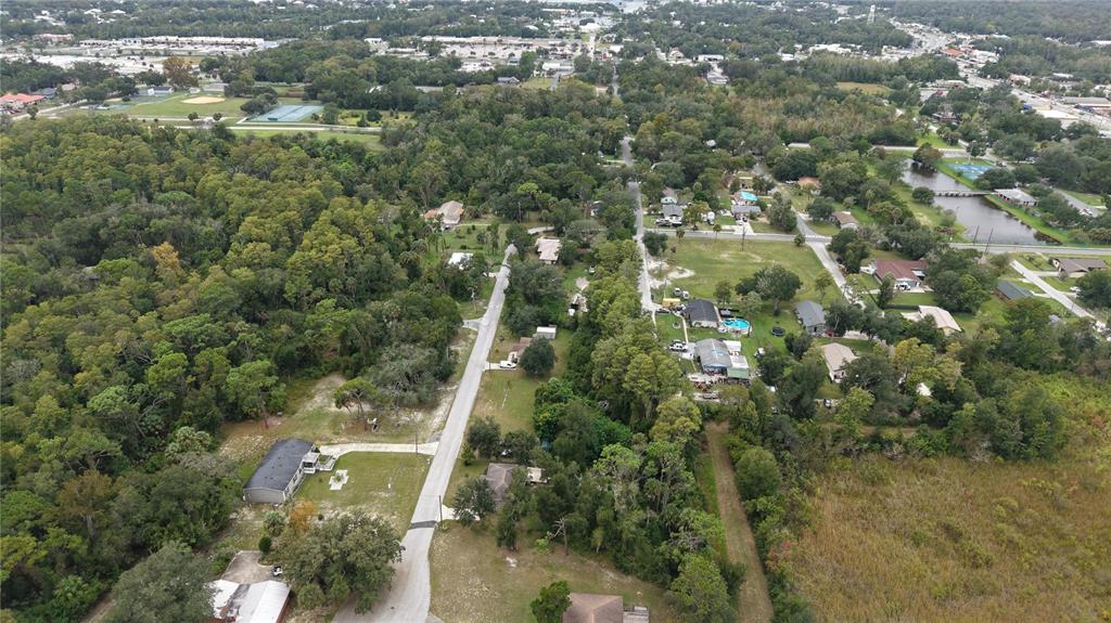 930 NE 1ST TERRACE, CRYSTAL RIVER, FL — photo 5 of 23