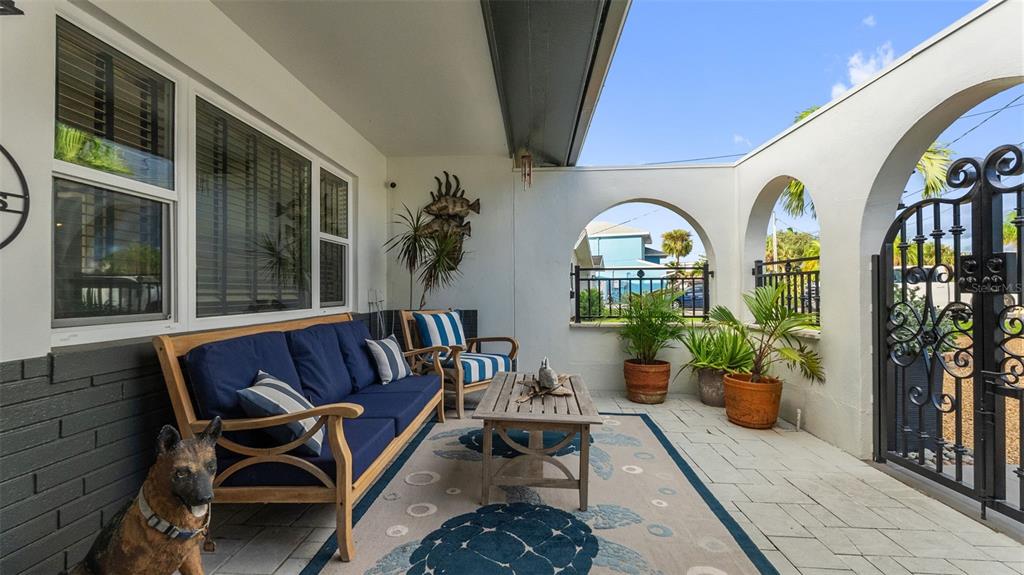 7008 S SHORE DRIVE S, SOUTH PASADENA, FL — photo 4 of 66
