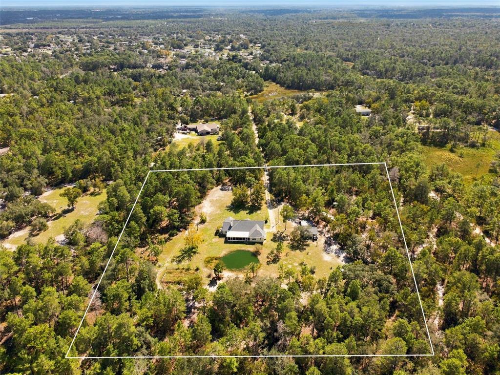 8743 OSTROM WAY, WEEKI WACHEE, FL — photo 2 of 99