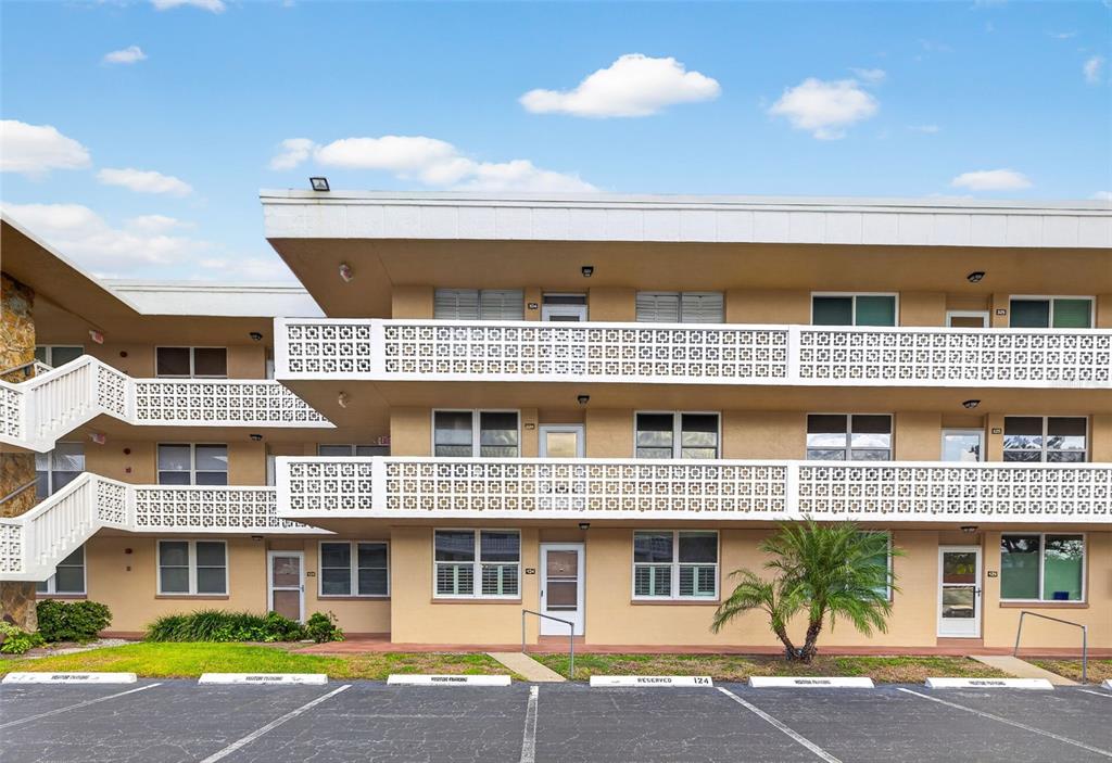 4915 BAY STREET NE UNIT 124, ST PETERSBURG, FL — photo 2 of 23