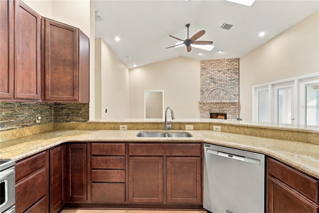 4425 WINDERWOOD CIRCLE, ORLANDO, FL — photo 5 of 30