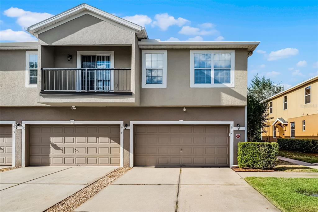 3917 PEMBERLY PINES CIRCLE