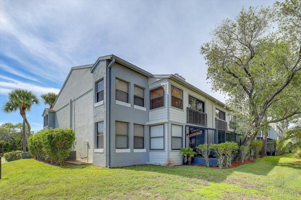 1952 LAUGHING GULL LANE UNIT 1426, CLEARWATER, FL — photo 4 of 30