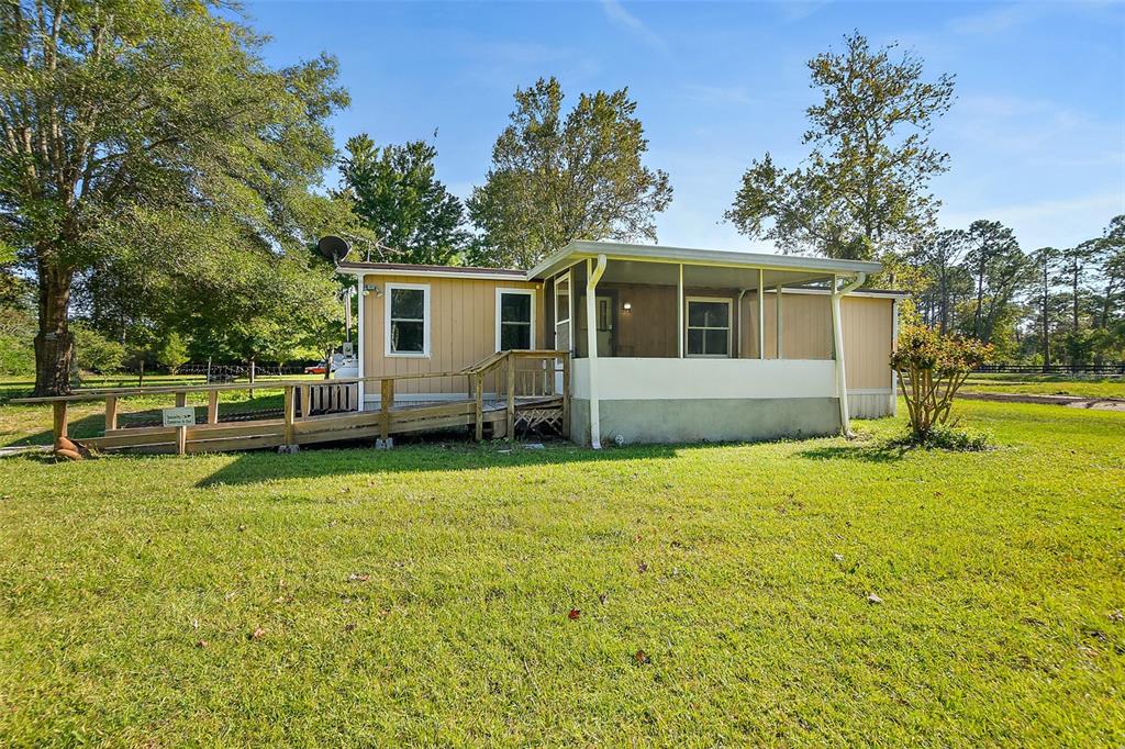 313 STOKES LANDING ROAD