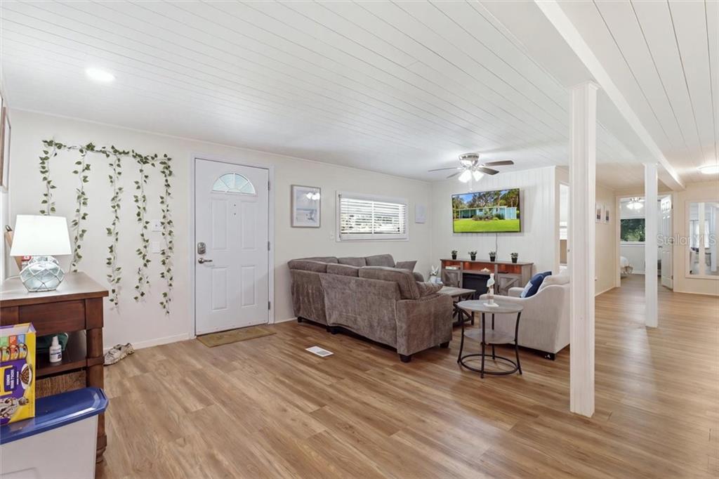 8056 W Homosassa TRAIL, HOMOSASSA, FL — photo 5 of 23