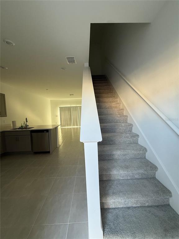8952 DAYBREAK STREET, SARASOTA, FL — photo 3 of 8