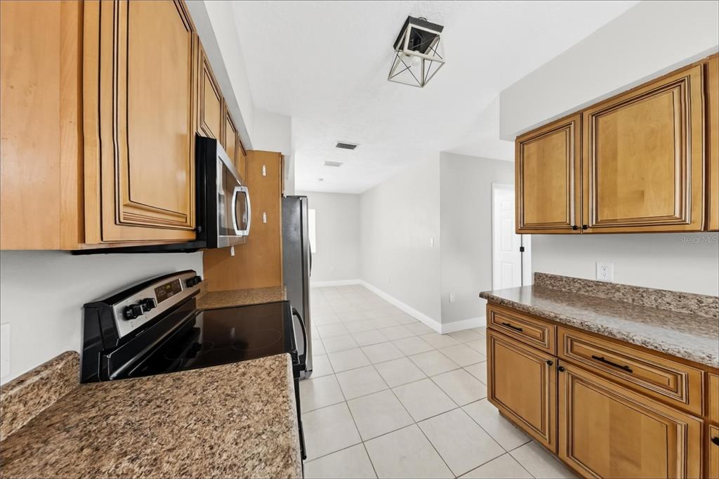 3312 32ND STREET W, BRADENTON, FL — photo 5 of 20