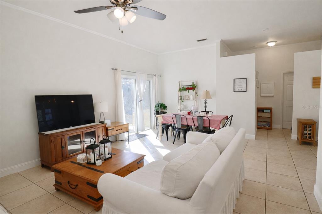 14271 NW 10TH ROAD, NEWBERRY, FL — photo 4 of 22