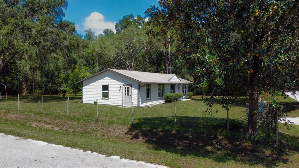 10962 SW 112TH AVENUE, DUNNELLON, FL — photo 3 of 24