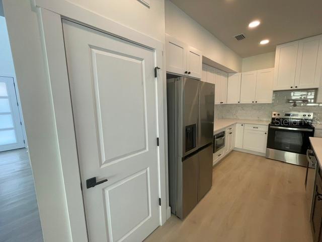 6315 S RICHARD AVENUE, TAMPA, FL — photo 4 of 30