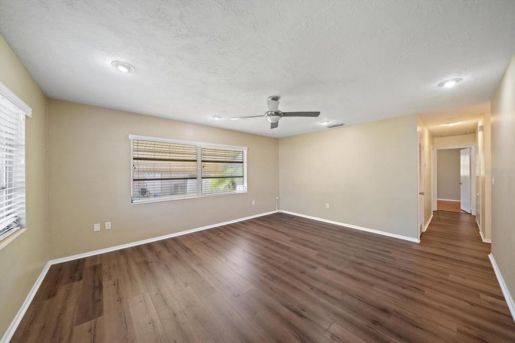5507 HARBOR ROAD, BRADENTON, FL — photo 3 of 30