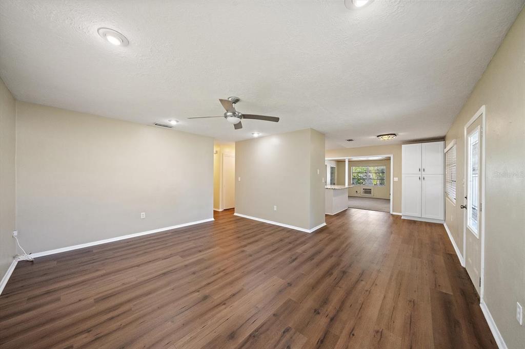 5507 HARBOR ROAD, BRADENTON, FL — photo 4 of 30