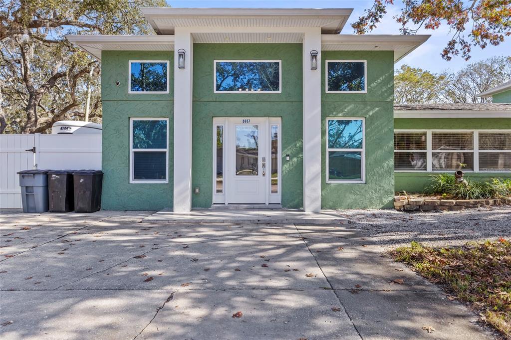 5657 OCEANIC ROAD, HOLIDAY, FL — photo 4 of 30