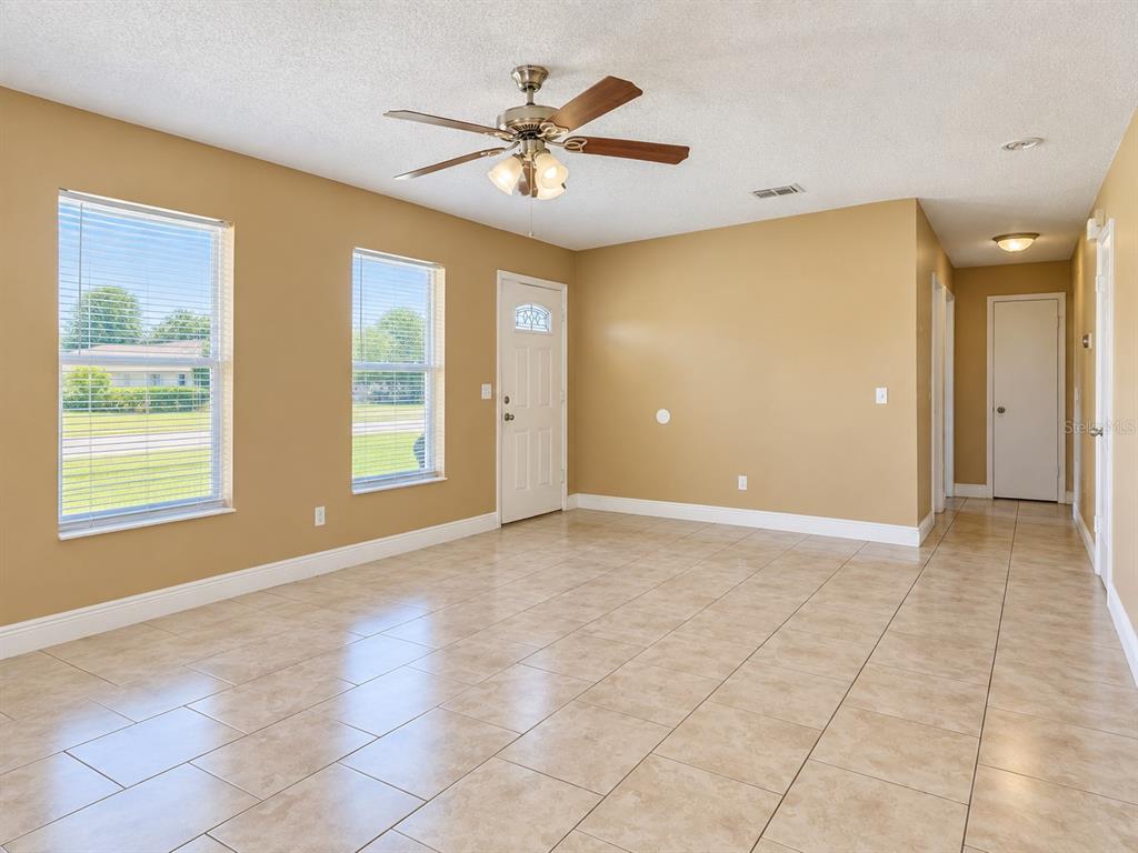 77 HARNESS LANE, KISSIMMEE, FL — photo 5 of 27