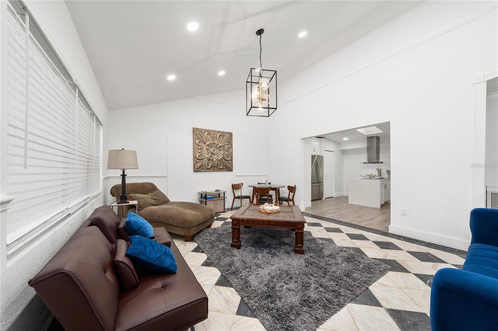 711 BRIARCLIFFE STREET UNIT B