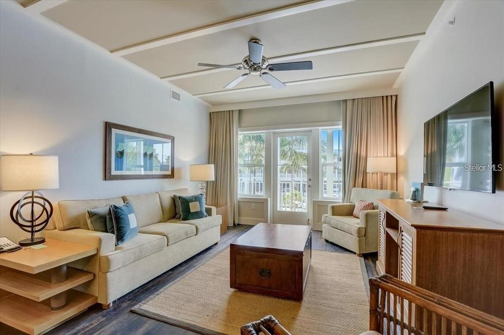 5325 MARINA DRIVE UNIT 423, HOLMES BEACH, FL — photo 4 of 39