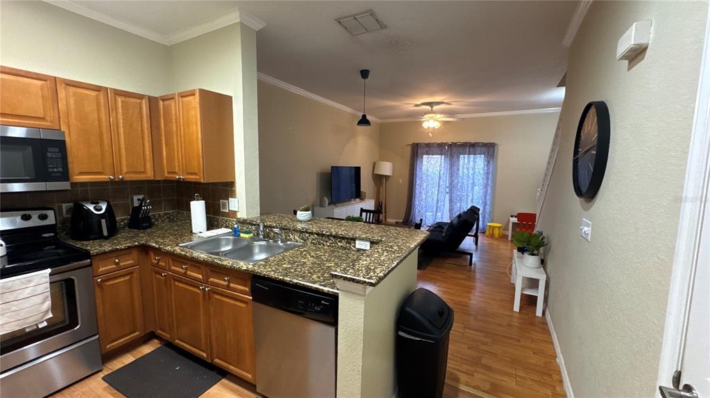 2519 LANCIEN COURT UNIT 5, ORLANDO, FL — photo 5 of 17