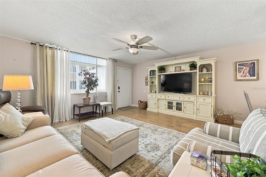 2630 PEARCE DRIVE UNIT 308, CLEARWATER, FL — photo 2 of 30