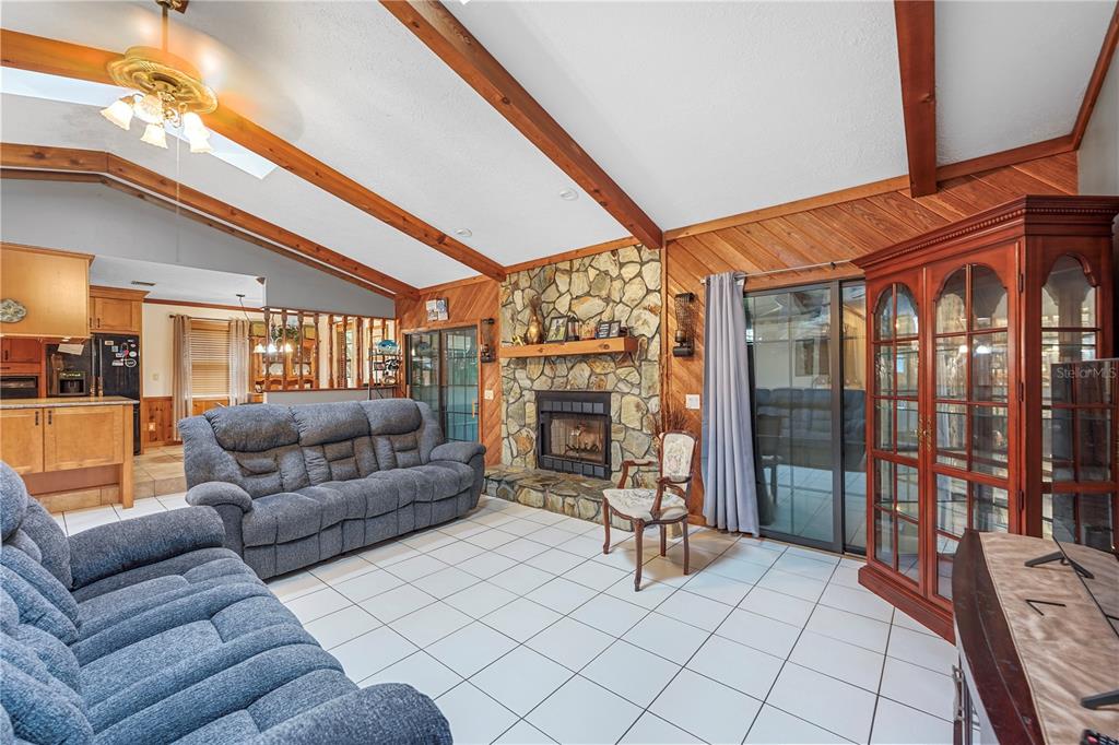 1747 KING EDWARD DRIVE, KISSIMMEE, FL — photo 5 of 23