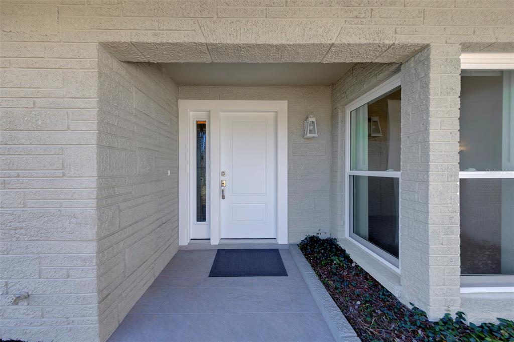 2061 ATTACHE COURT, CLEARWATER, FL — photo 2 of 30
