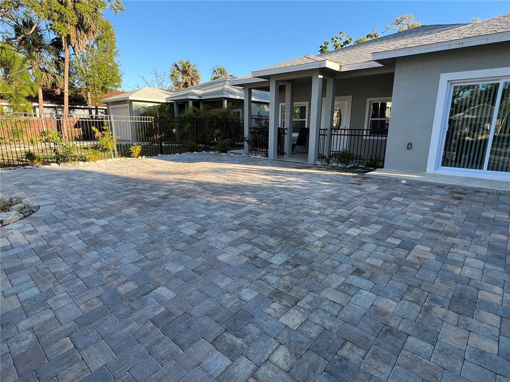 1534 25TH STREET, SARASOTA, FL — photo 3 of 30