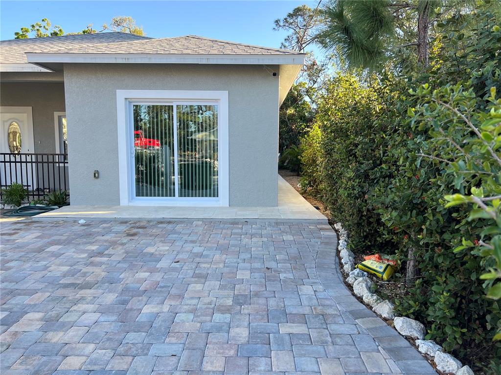 1534 25TH STREET, SARASOTA, FL — photo 4 of 30