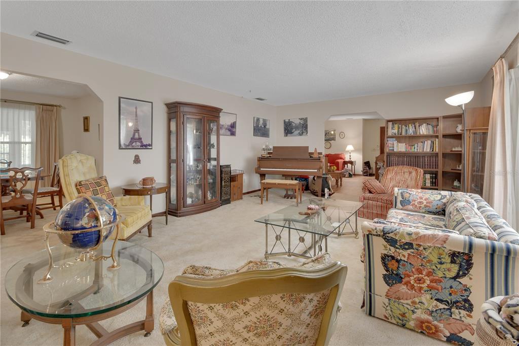 350 LAFAYETTE PLACE, DELAND, FL — photo 4 of 30