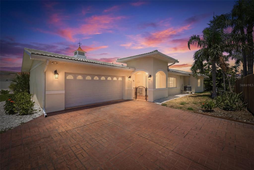3666 BELLE VISTA DRIVE E, ST PETERSBURG, FL — photo 2 of 65