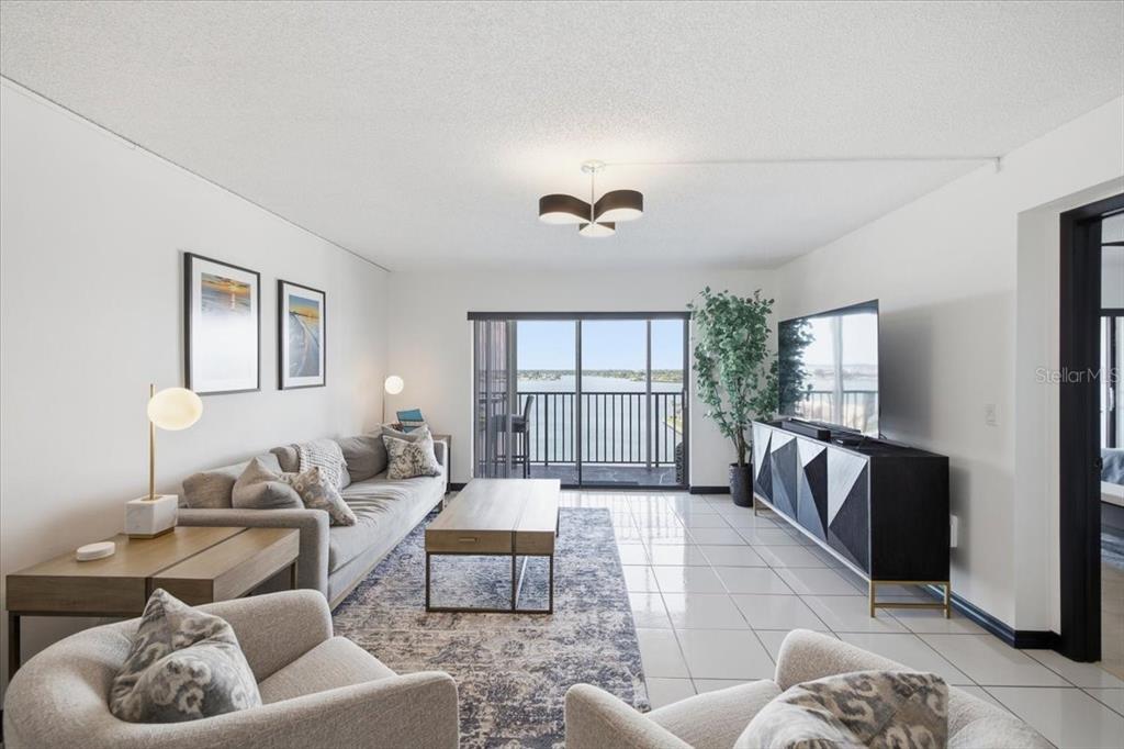 7300 SUN ISLAND DRIVE S UNIT 1104, SOUTH PASADENA, FL — photo 5 of 52