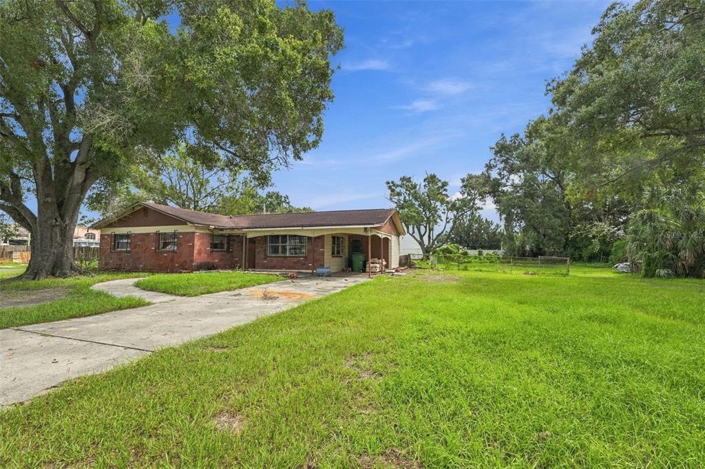 2709 N LINCOLN AVENUE, TAMPA, FL — photo 4 of 17