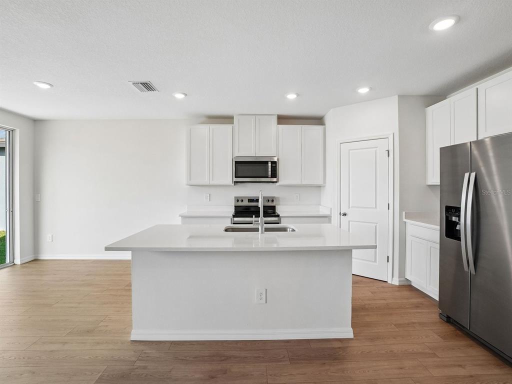 1642 BARK RIDGE DRIVE, AUBURNDALE, FL — photo 5 of 14