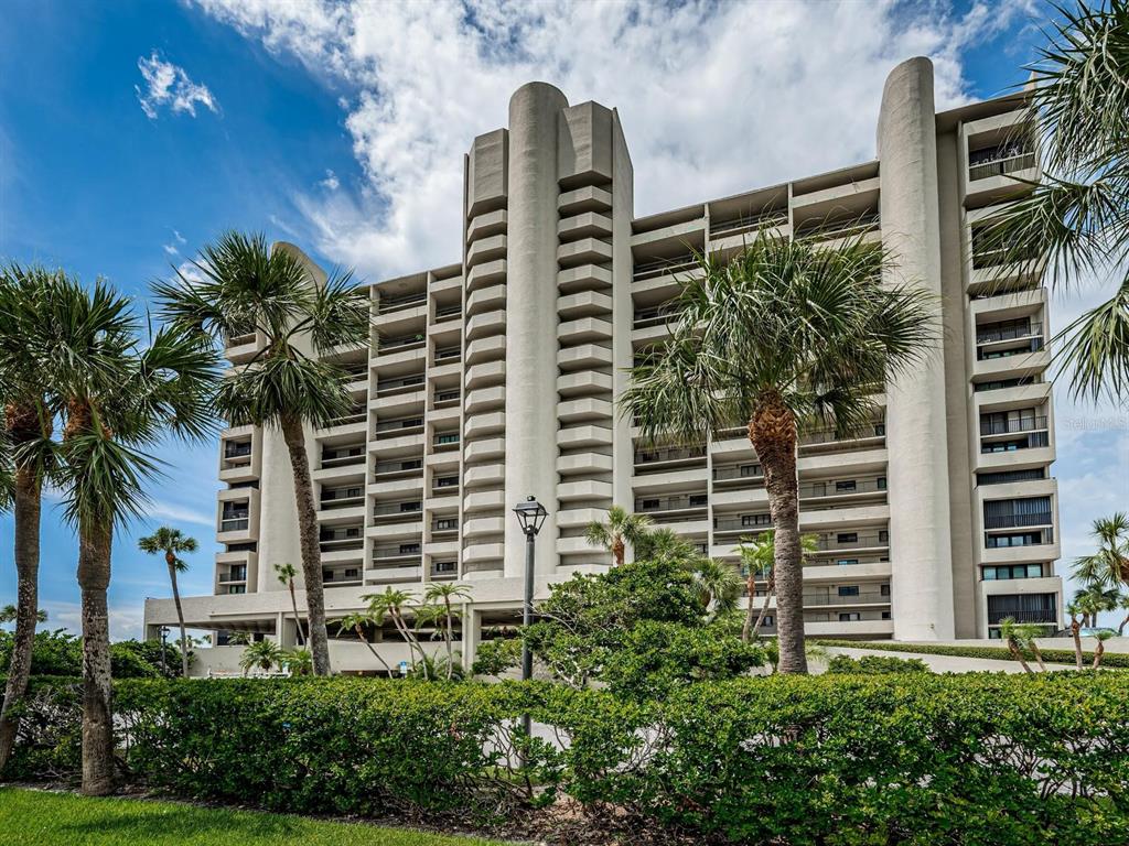 1290 GULF BOULEVARD UNIT 2003