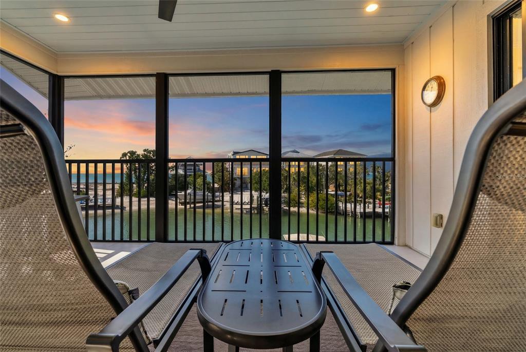 9226 MIDNIGHT PASS ROAD UNIT 3B, SARASOTA, FL — photo 4 of 30