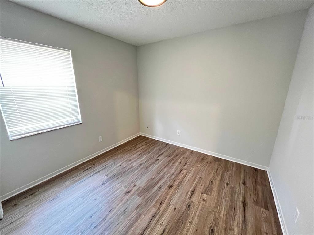 8108 N SEMMES STREET, TAMPA, FL — photo 2 of 9