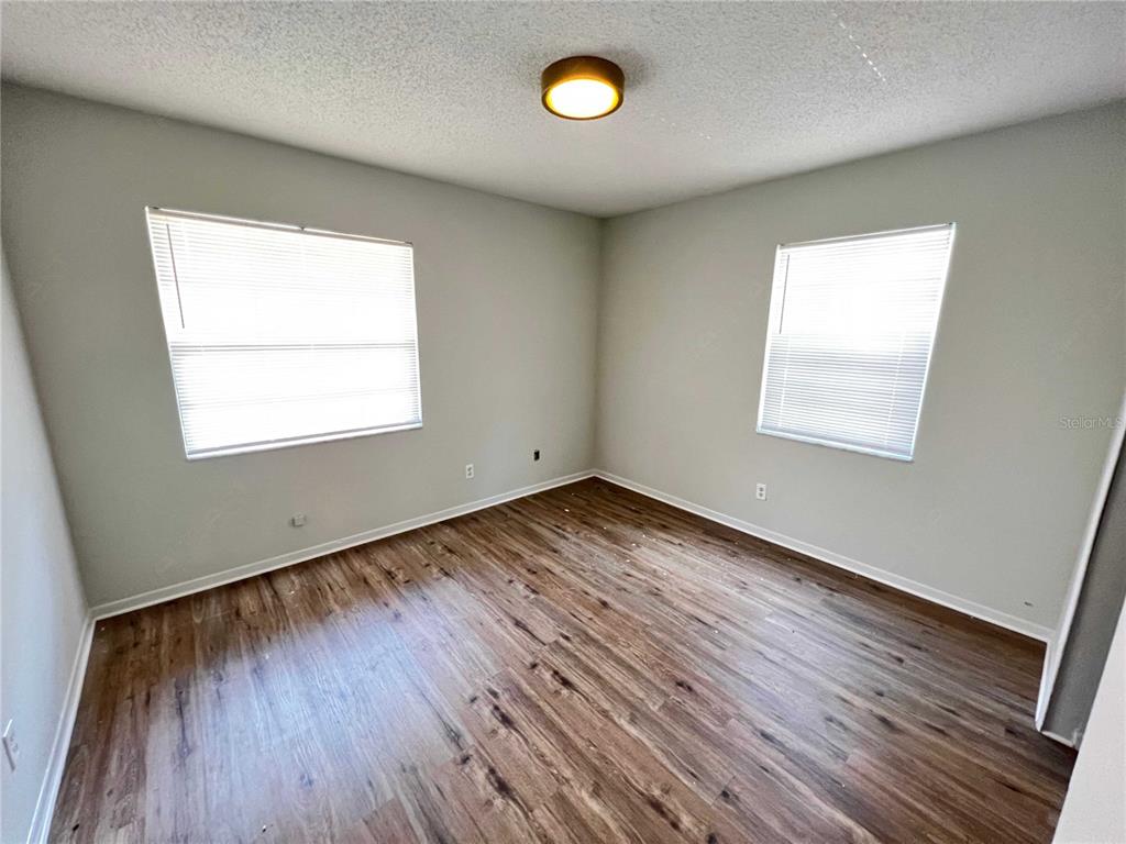 8108 N SEMMES STREET, TAMPA, FL — photo 3 of 9