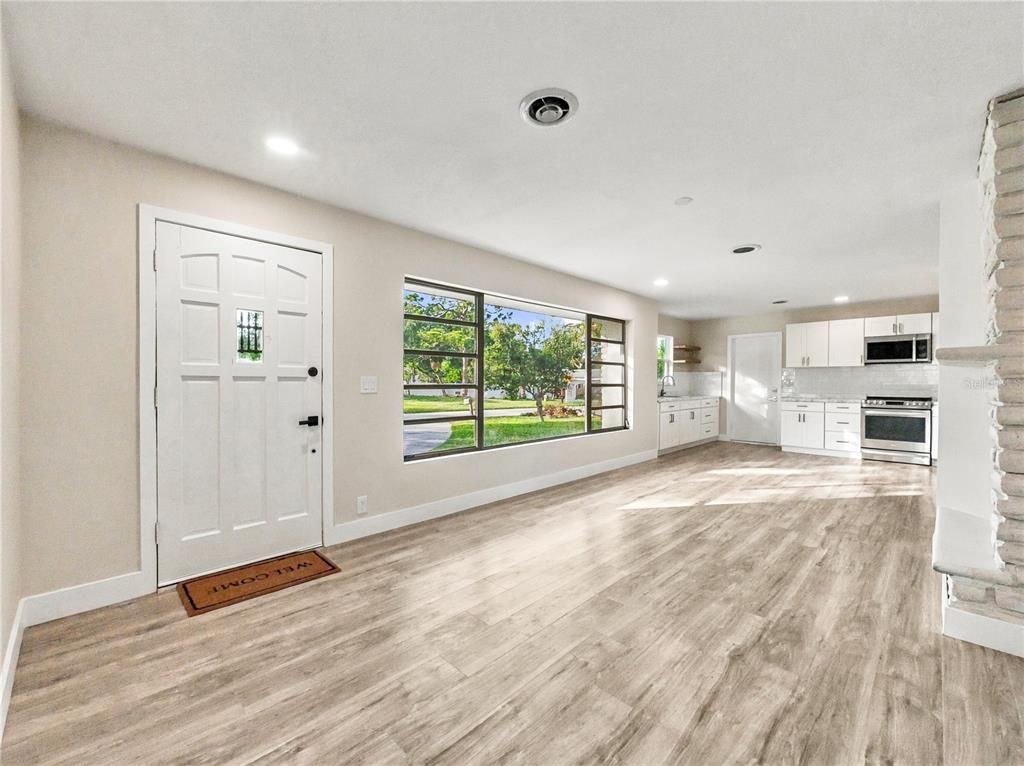 201 GRANADA STREET, HOLLY HILL, FL — photo 3 of 27