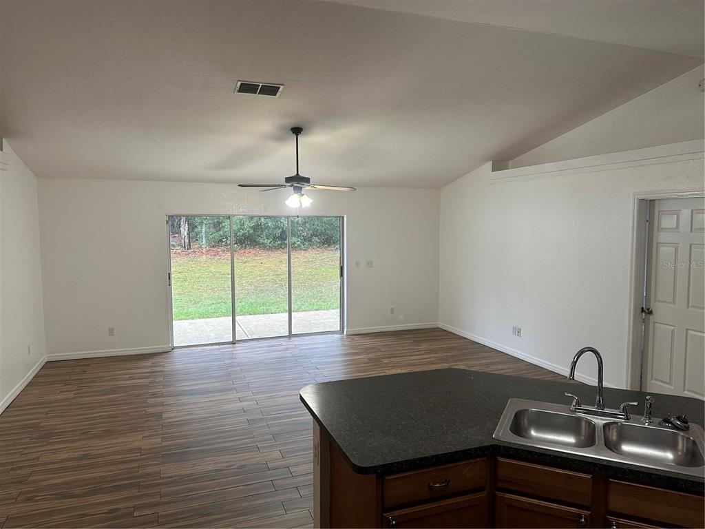 15448 SW 29TH STREET, OCALA, FL — photo 3 of 21