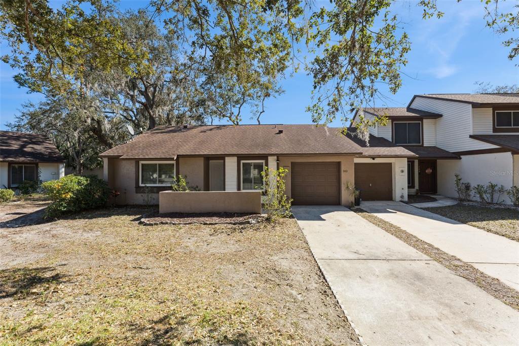 142 SABAL PALM COURT
