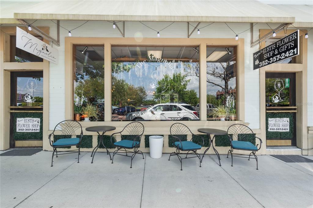114 E MAGNOLIA AVENUE