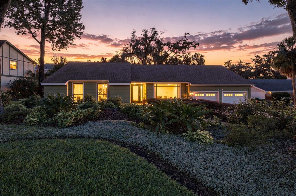 828 BROOKWOOD DRIVE, LAKELAND, FL — photo 2 of 30
