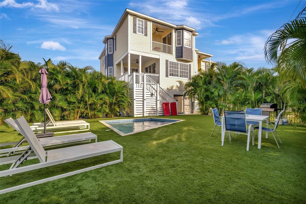 303 58TH STREET, HOLMES BEACH, FL — photo 5 of 30