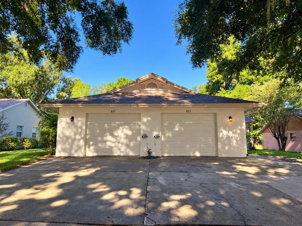 805 SLEEPY HARBOUR DRIVE