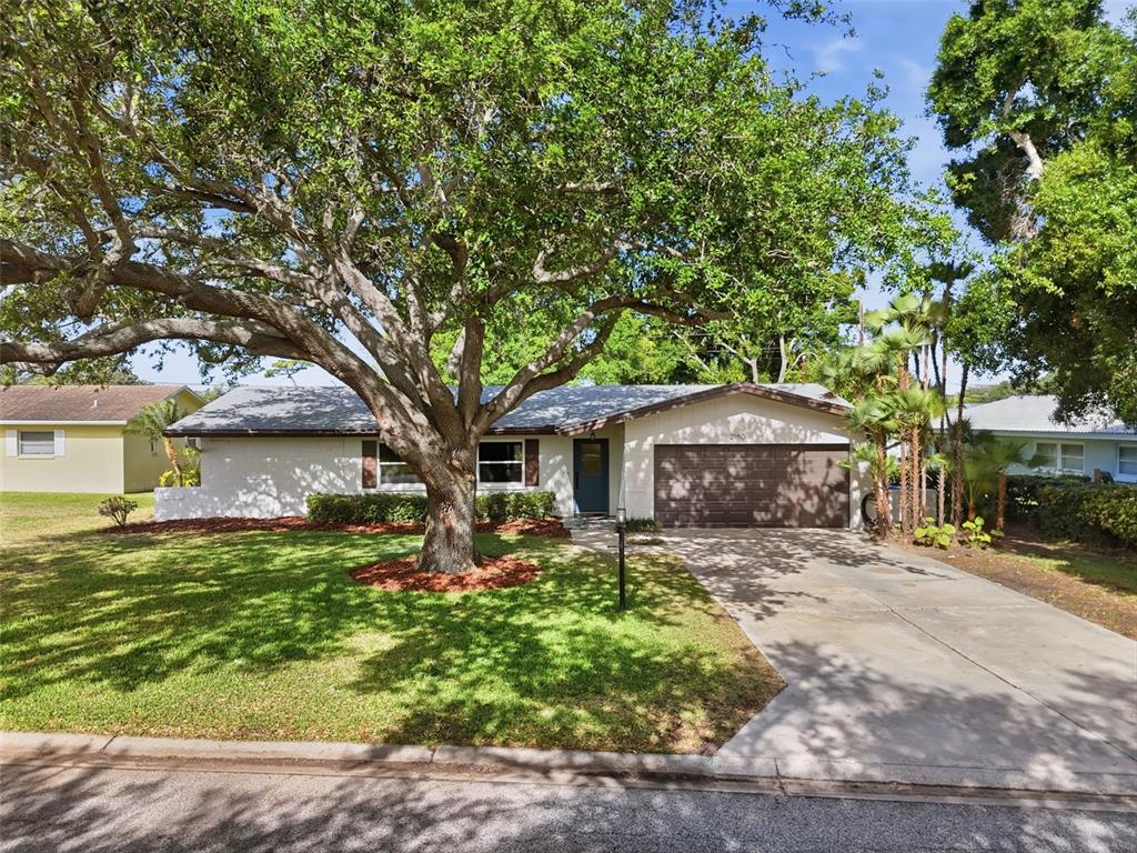 2150 SARAZEN DRIVE