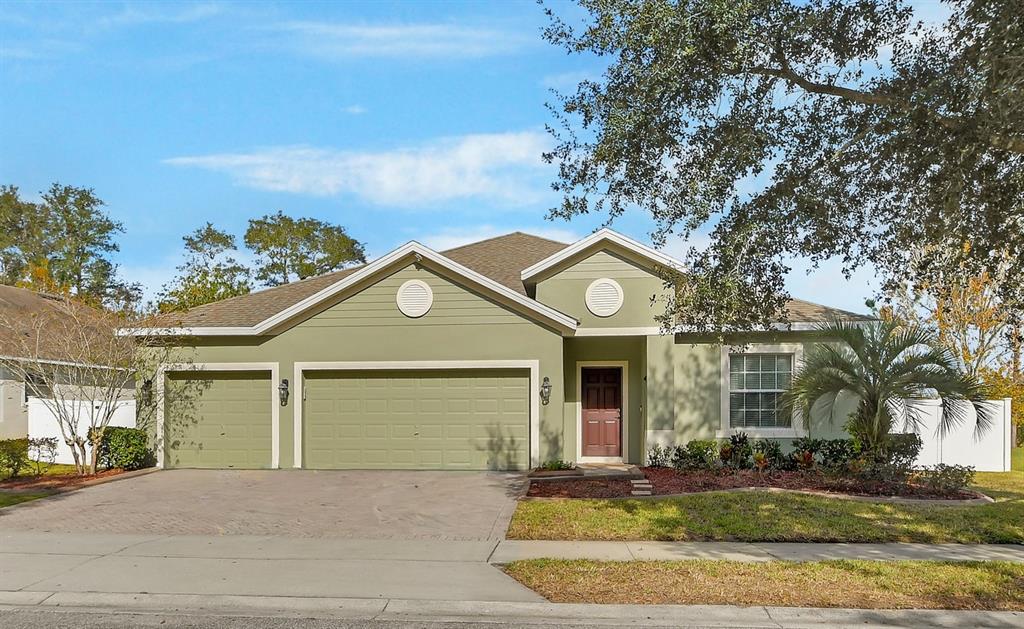 1589 BLUE GRASS BOULEVARD