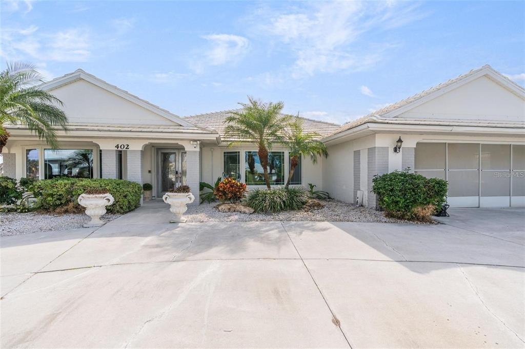 402 DEVONSHIRE LANE