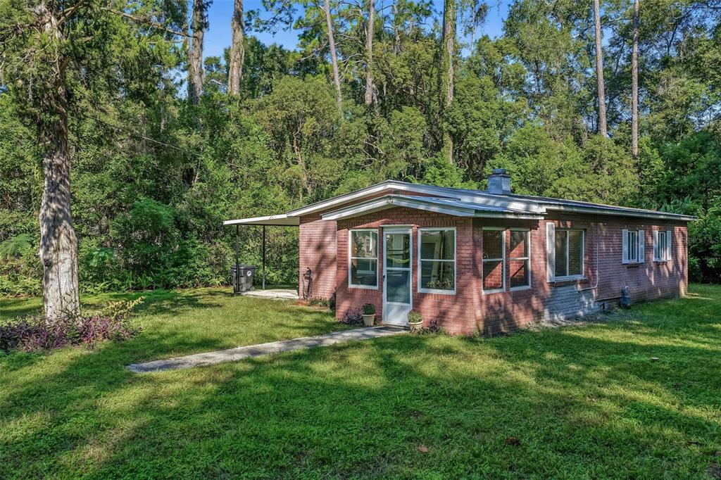 424 SE 1ST PLACE, WILLISTON, FL — photo 2 of 31