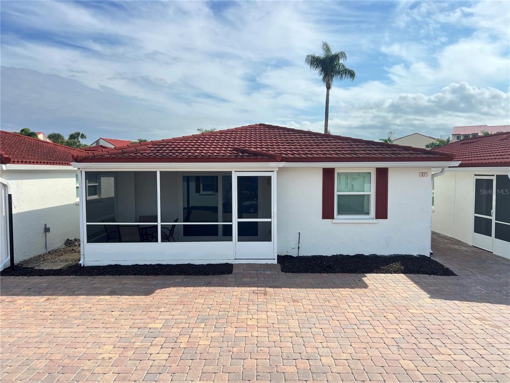 6154 MIDNIGHT PASS ROAD UNIT B07