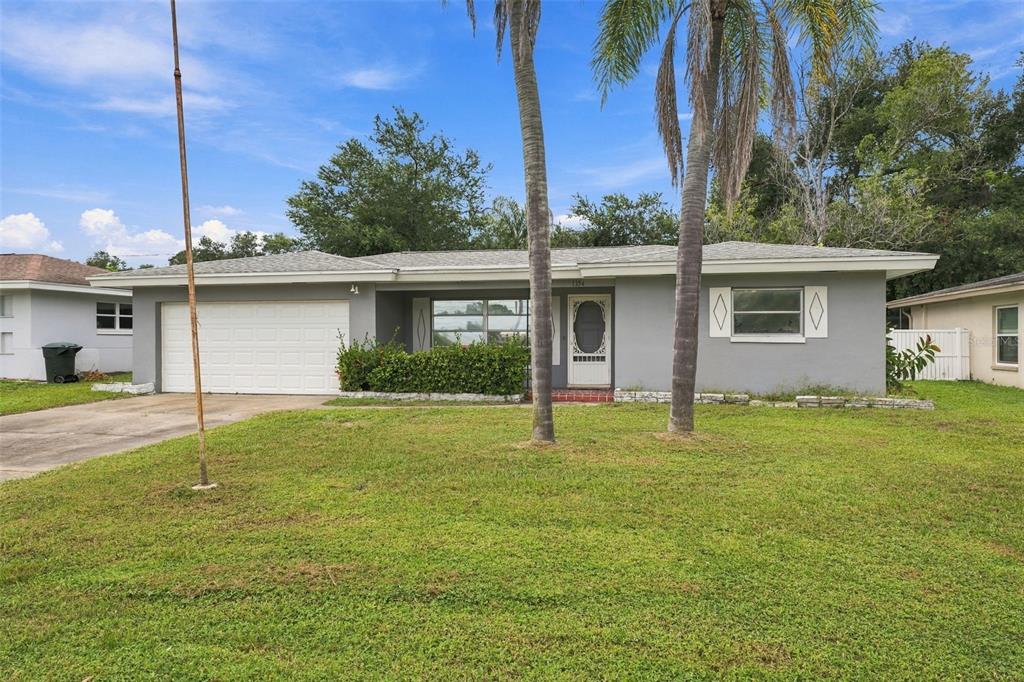 1354 S LOTUS DRIVE, DUNEDIN, FL — photo 2 of 23