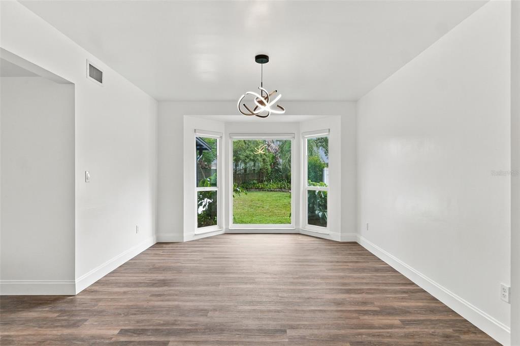 6107 OAK FERN COURT, TEMPLE TERRACE, FL — photo 5 of 30