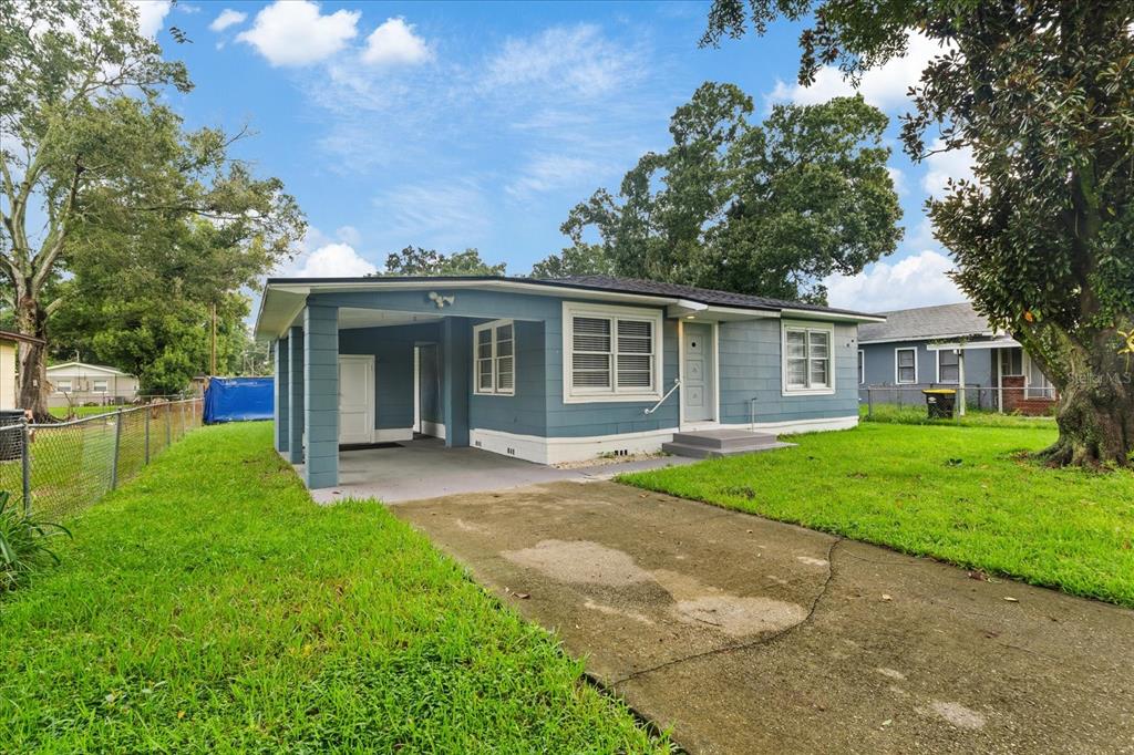 207 KAY STREET, AUBURNDALE, FL — photo 3 of 34